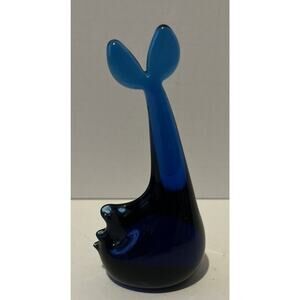 Perfect Dark Blue Blown Glass Fish Figure Paperweight Sculpture, 5‎ 1/4" Tall